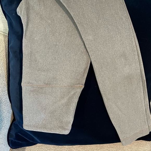 Lysse Denim Legging (28" Inseam) - Picture 4 of 7